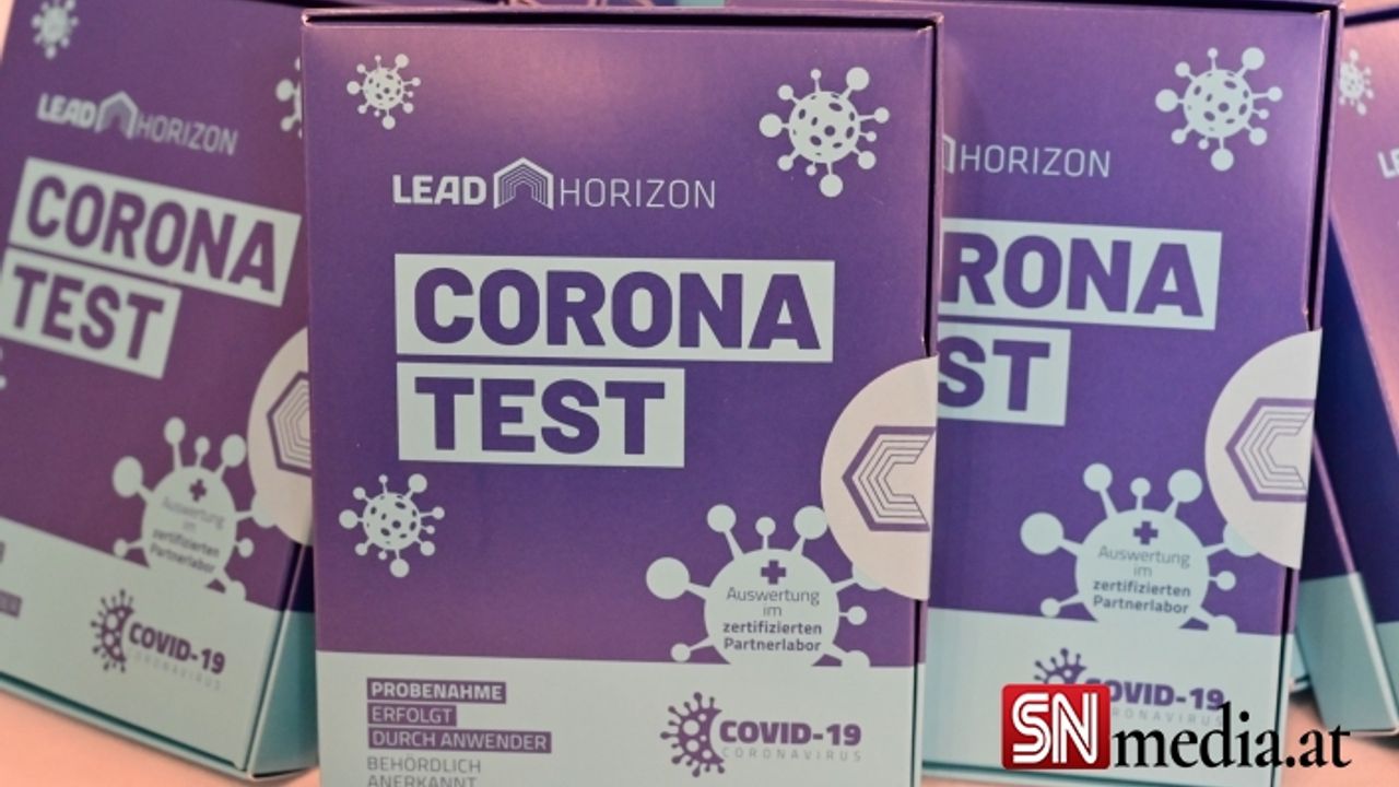 Viyana'da PCR gargara test merkezleri korumaya alındı