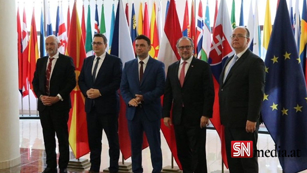 Avusturya, Çekya ve Slovakya Dışişleri Bakanları'ndan Kuzey Makedonya'ya ziyaret