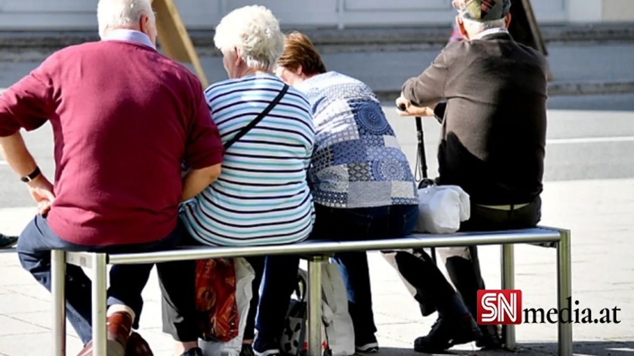 ÖGB emeklilik yaşının 67'ye yükseltilmesine karşı çıkıyor
