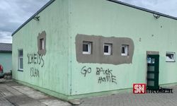 Avusturya'da Yeşil Camii SOLLENAU'ya Irkçı saldırı!