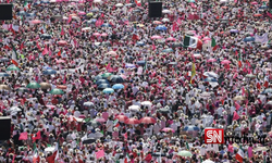 Meksika'da 100 bin kişi seçim sistemindeki değişiklikleri protesto etti