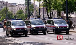 Viyana’da, 5 Kişi Bir Kişiye Kırık Cam Şişeyle Saldırdı