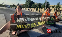 İklim protestoları Viyana'da trafiği felç etti