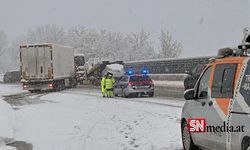 Salzburg'ta kar nedeniyle çok sayıda yol kapandı