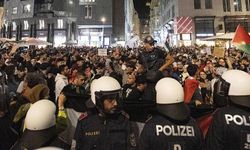 Viyana polisi gösterilerin iki katına çıkmasını bekliyor