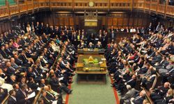 İngiltere Parlamentosu, Gazze'de 'acil insani ateşkes' önergesini kabul etti