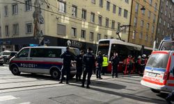 Viyana'da tramwayın çarptığı 9 yaşındaki kız çocuğu ağır yaralandı