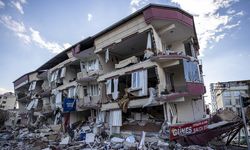 6 Şubat depremlerinin 1. yılı dünya basınında: Hayat kıvılcımını yitirdi