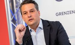 Nepp, Viyana'daki FPÖ parti konferansında yeniden başkan seçilmeyi hedefliyor