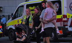 Sydney’de bıçaklı saldırı: Altı kişi öldü, saldırgan polis tarafından vuruldu