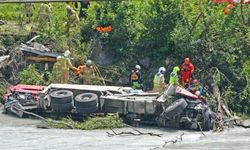 Tirol Inntal Otoyolu'nda Kamyon Kazası: Sürücü Hayatını Kaybetti