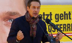 Strache’den Sert Tepki: Bu Liberal Seçmenlere İhanettir!