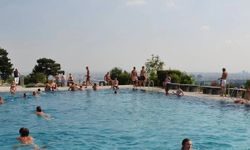 Viyana'da Çocuklara Ücretsiz Yüzme Eğitimi İçin Kayıtlar Başladı