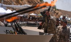 PKK’dan Tarihi Adım: İlk Grup Silahlarını Bıraktı ve Yaktı