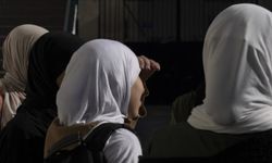 Avusturya’da Başörtüsü Yasağı Tartışması Yeniden Gündemde: 14 Yaş Altına Yeni Düzenleme Yolda