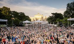 Wienliebe Festivali Yeniden Rathausplatz’da
