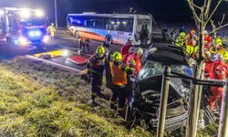 Yukarı Avusturya’da Otomobil İle Otobüs Çarpıştı: 12 Yaralı