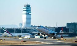 Viyana Havalimanı Buzlanma Nedeniyle Belli Bir Saate Kadar Kapatıldı