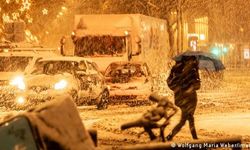 Avrupa kara teslim oldu. Uçuşlar iptal edildi, yolcular mahsur kaldı