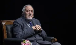 Tarihçi ve yazar Prof. Dr. İlber Ortaylı, tedavi gördüğü hastanede hayatını kaybetti