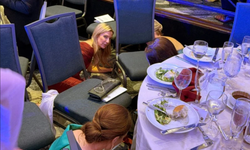 Beyaz Saray muhabirleri yemeğinde Trump'a saldırı girişimi: Saldırgan yakalandı