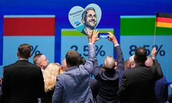 Almanya Saksonya-Anhalt seçim sonuçları: AfD ezici zafer kazandı
