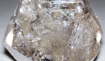 Dünyanın en büyük elmaslarından birini bulan iki Afrikalı gence ne oldu?