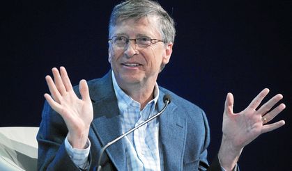 Bill Gates'ten yapay zeka tahmini: "5 yıl içinde hayatımızı kökten değiştirecek"