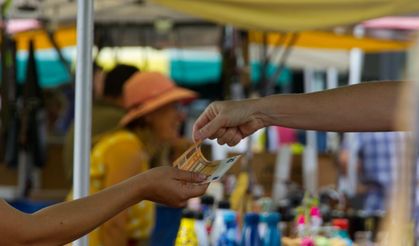 Euro Bölgesi'nde enflasyon yeniden yükselişe geçti; faiz indirimi beklentileri azaldı