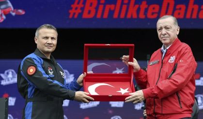 İlk Türk astronot Alper Gezeravcı uzay yolculuğuna çıkıyor