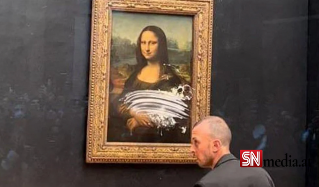 Louvre Müzesi'ndeki Mona Lisa tablosuna pastalı saldırı