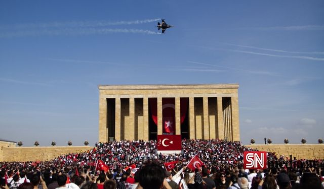 Türkiye Cumhuriyeti’nin 100’üncü yılında Anıtkabir’de rekor