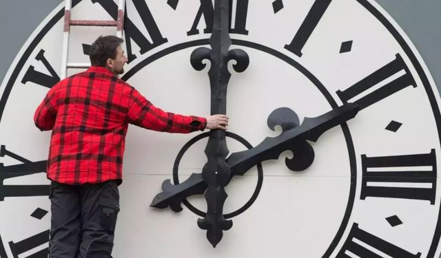 Avrupa’da Yaz Saati Uygulaması Sona Eriyor