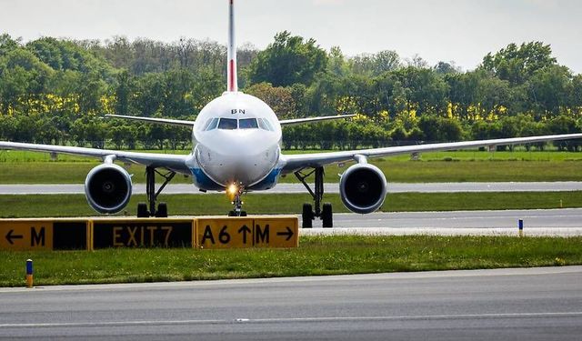 Viyana Schwechat Havalimanı Kar Kaosunun Ardından Yeniden Faaliyette