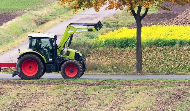 Traktör Kazasında 78 Yaşındaki Adam Hayatını Kaybetti