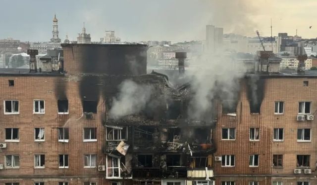 Harkov’a Rusya’dan Şiddetli Hava Saldırısı: En Az 3 Ölü, 21 Yaralı