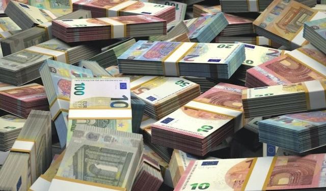 Süper Zenginler Avusturya'daki Finansal Varlıkların Büyük Kısmını Elinde Tutuyor