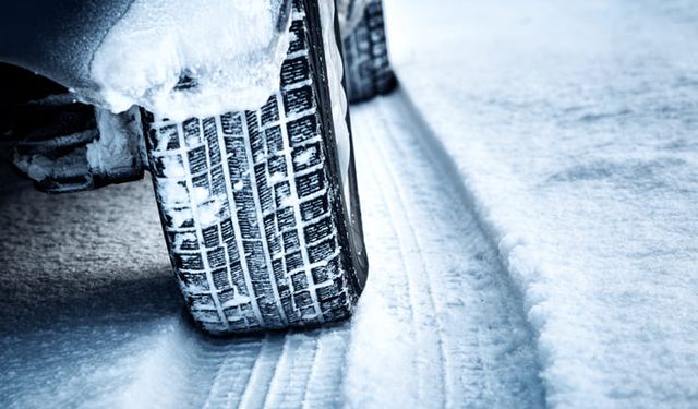 ARBÖ’den Sürücülere Kış Uyarısı: Lastikler, Antifriz ve Acil Durum Seti Şart