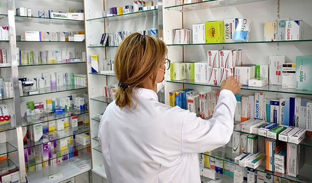 Viyana’da Eczanelere Sahte Reçete Baskını