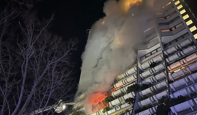 Viyana-Alterlaa’da Büyük Yangın: Bir Kişi Hayatını Kaybetti