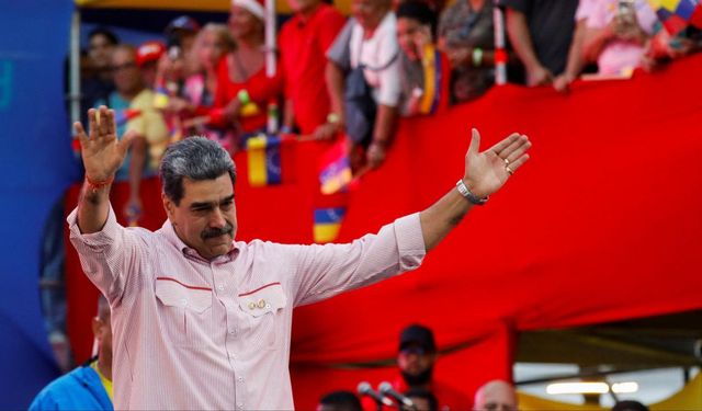 Otobüs şoförlüğünden devlet başkanlığına. Nicolas Maduro kimdir? Venezuela neden önemli? ABD ne istiyor?