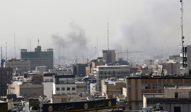 ABD ve İsrail, İran'a Saldırı Başlattı