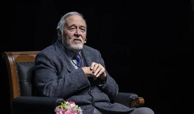 Prof. Dr. İlber Ortaylı, tedavi gördüğü hastanede hayatını kaybetti