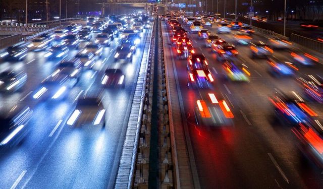 Avusturya’da Hafta Sonu Alarmı: Trafik Yoğunluğu Zirve Yapacak