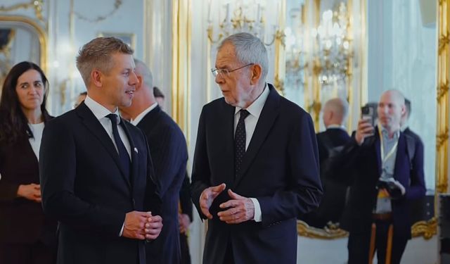 Van der Bellen’den Macaristan’ın Yeni Başbakanı Péter Magyar’a Destek Mesajı