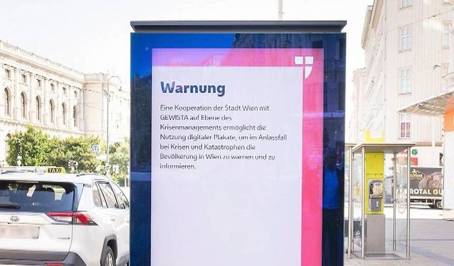Viyana'da acil durum uyarıları artık dijital reklam panolarında da yayınlanacak