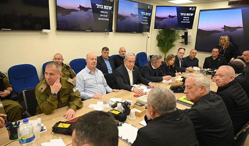 İsrail Savaş Kabinesi toplanıyor: İran'a verilecek yanıt görüşülecek