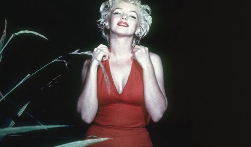 Marilyn Monroe'nun mezarının yanı binlerce dolara satıldı! "Hep hayalini kurmuştum"