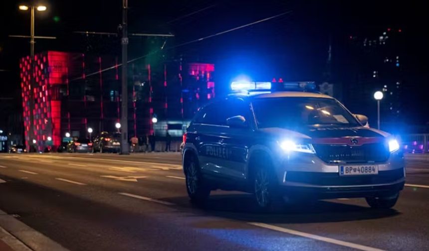 Viyana'da Polis Operasyonu: Genç araba hırsızlarından oluşan çete çökertildi