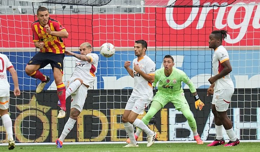 Galatasaray Raiffeisen Arena'da Lecce'yi Kolay Geçti